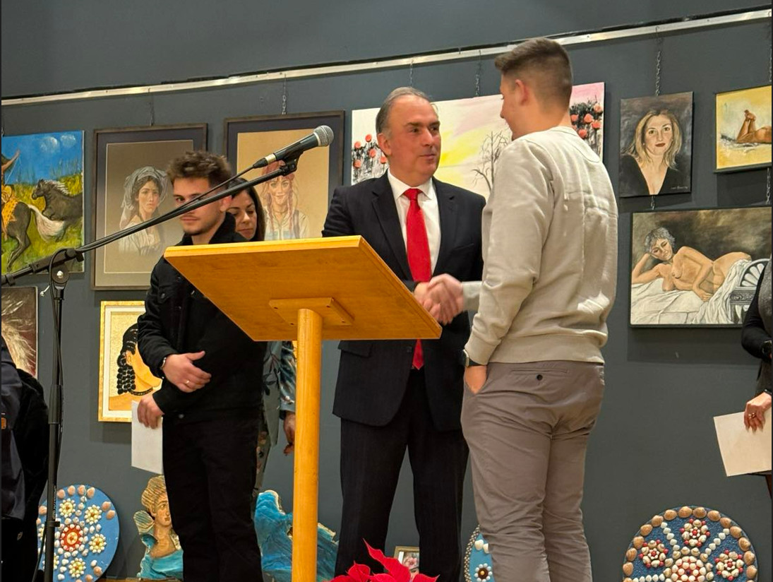 Βράβευση αριστούχων μαθητών του κληροδοτήματος του παιδιάτρου Χαράλαμπου Τουραμάνογλου