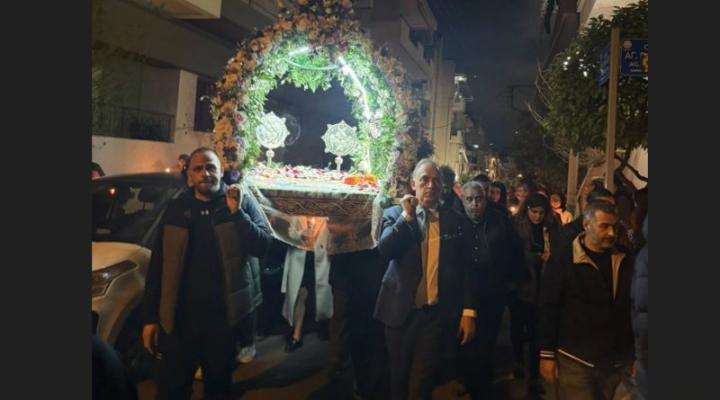 Περιφορά του Επιταφίου τη Μεγάλη Παρασκευή σε όλους τους Ιερούς Ναούς στην Πόλη μας