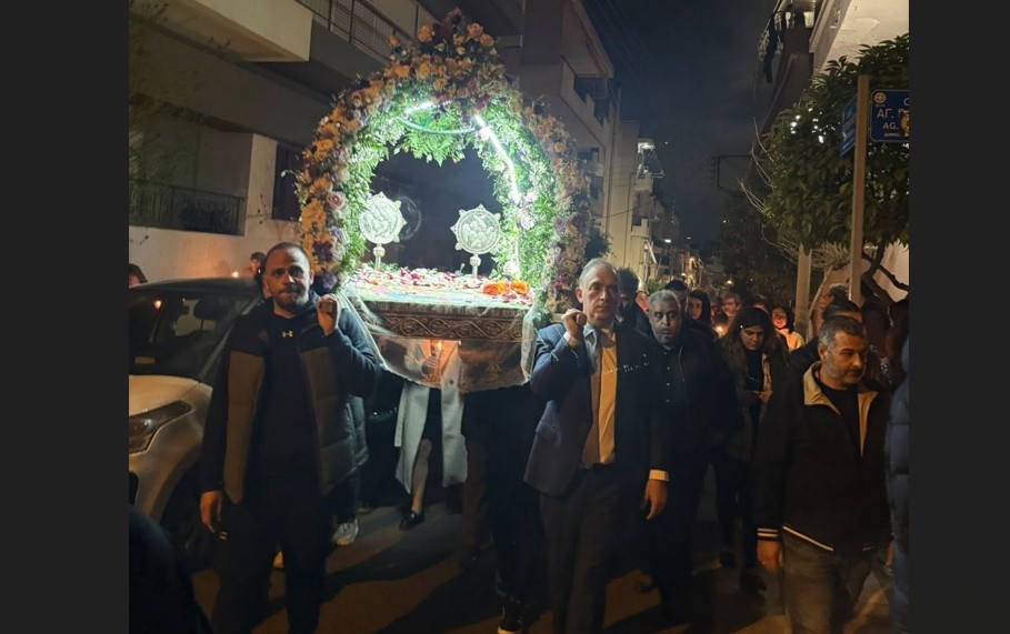 Περιφορά του Επιταφίου τη Μεγάλη Παρασκευή σε όλους τους Ιερούς Ναούς στην Πόλη μας