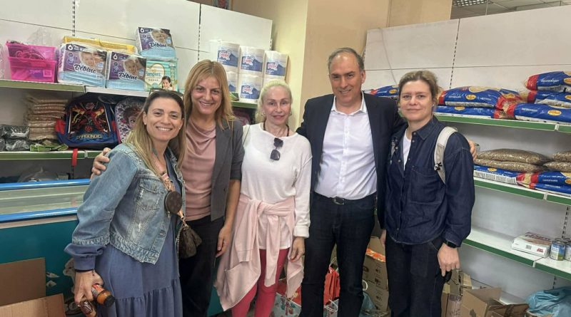 Ο Δήμαρχος Νικόλαος Τσιλίφης στηρίζει έμπρακτα τις ευάλωτες οικογένειες και αυτό το Πάσχα